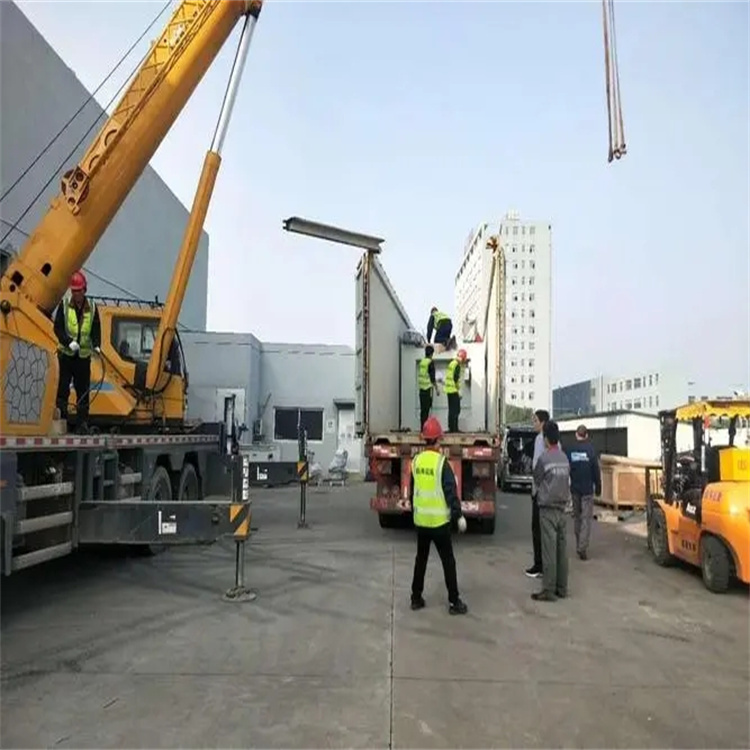 新龙镇如何找到附近的吊车救援服务